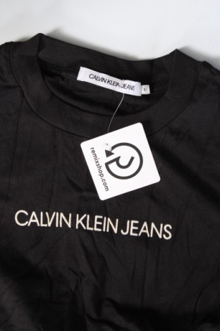 Дамска блуза Calvin Klein Jeans, Размер S, Цвят Черен, Цена 55,49 лв.