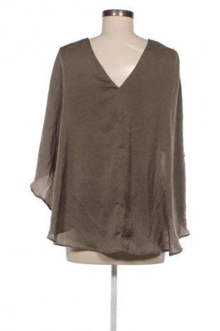 Damen Shirt Elora, Größe M, Farbe Grün, Preis 10,99 €