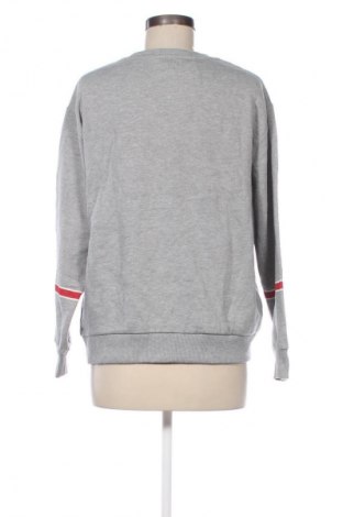 Bluzka damska Pull&Bear, Rozmiar M, Kolor Szary, Cena 18,99 zł