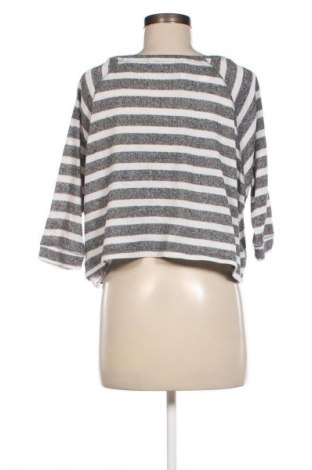 Damen Shirt Pull&Bear, Größe L, Farbe Mehrfarbig, Preis € 5,99