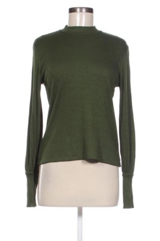 Damen Shirt Stradivarius, Größe L, Farbe Grün, Preis € 6,49