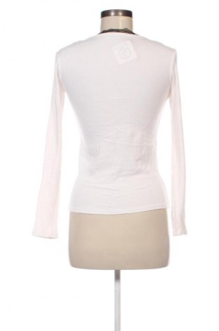 Damen Shirt Stradivarius, Größe S, Farbe Weiß, Preis 5,99 €