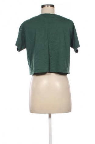 Damen T-Shirt Pull&Bear, Größe S, Farbe Grün, Preis 6,49 €