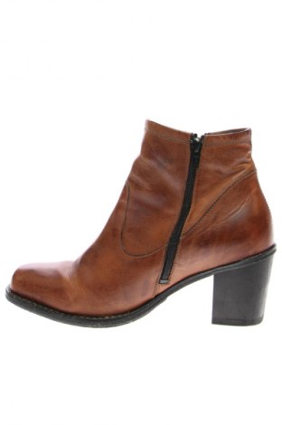 Damen Stiefeletten, Größe 41, Farbe Braun, Preis 27,99 €