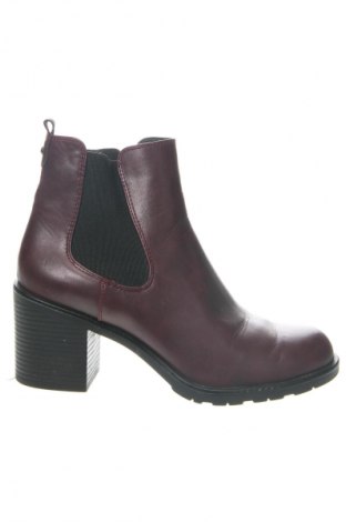 Damen Stiefeletten Graceland, Größe 38, Farbe Rot, Preis 24,46 €