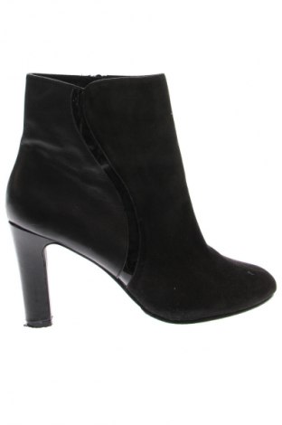 Botine de damă Mint & Berry, Mărime 40, Culoare Negru, Preț 139,99 Lei