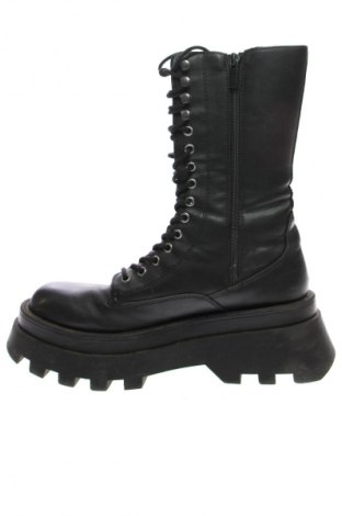 Damenstiefel Pull&Bear, Größe 38, Farbe Schwarz, Preis 20,99 €