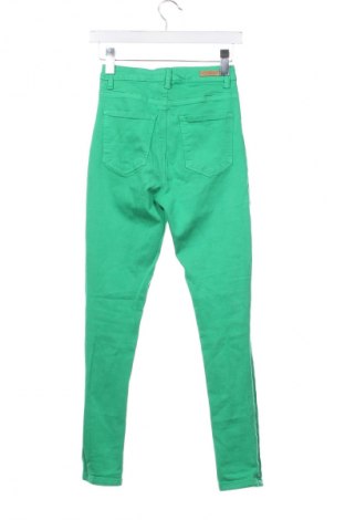 Damskie jeansy, Rozmiar XS, Kolor Zielony, Cena 36,99 zł