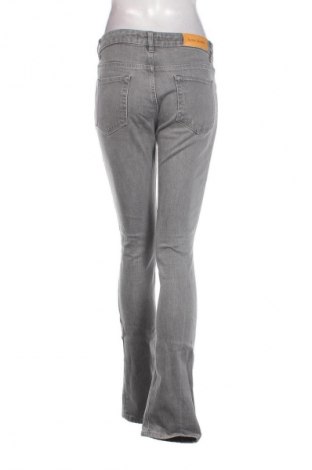 Damskie jeansy Acne, Rozmiar M, Kolor Szary, Cena 126,99 zł