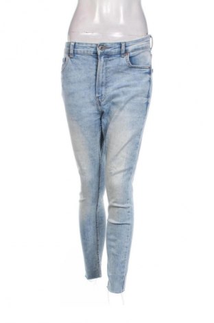 Damen Jeans Bershka, Größe L, Farbe Blau, Preis 10,49 €