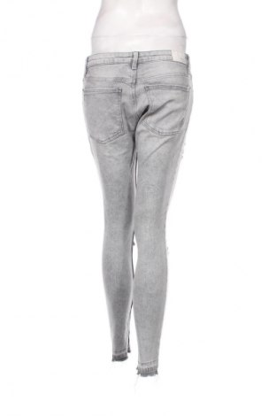 Damen Jeans Bershka, Größe M, Farbe Grau, Preis € 14,83