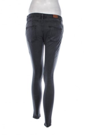 Damen Jeans Bershka, Größe M, Farbe Grau, Preis 10,49 €