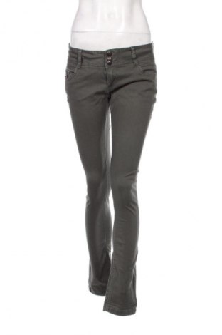 Damen Jeans Cache Cache, Größe M, Farbe Grün, Preis 15,00 €