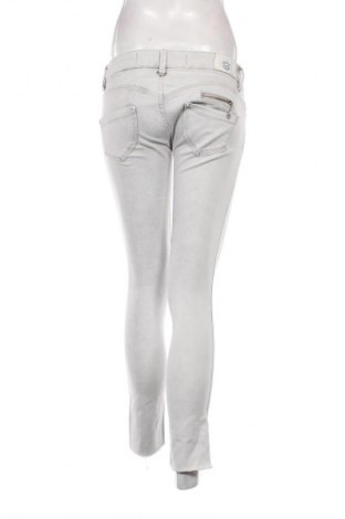 Damen Jeans Comfort, Größe M, Farbe Grau, Preis 10,49 €