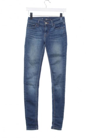 Blugi de femei Levi's, Mărime S, Culoare Albastru, Preț 246,99 Lei