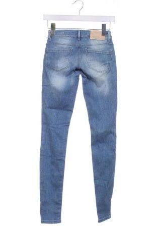 Damskie jeansy ONLY, Rozmiar XS, Kolor Niebieski, Cena 54,99 zł