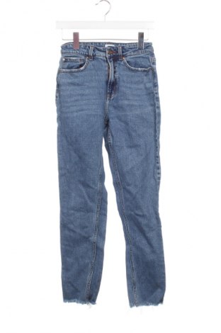 Damskie jeansy ONLY, Rozmiar XS, Kolor Niebieski, Cena 108,99 zł