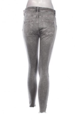 Damen Jeans ONLY, Größe M, Farbe Grau, Preis 23,99 €