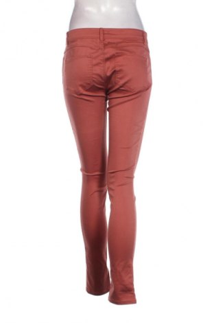 Damskie jeansy ONLY, Rozmiar M, Kolor Czerwony, Cena 108,99 zł