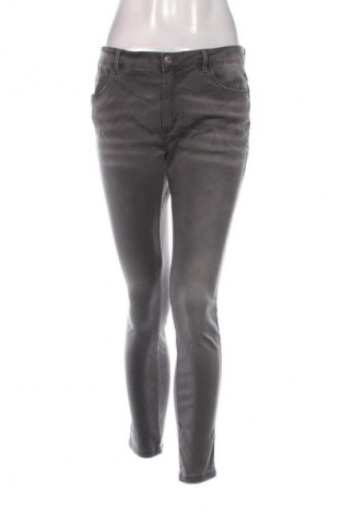 Damen Jeans ONLY, Größe XL, Farbe Grau, Preis 23,99 €