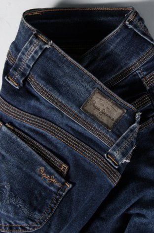 Дамски дънки Pepe Jeans, Размер S, Цвят Син, Цена 52,99 лв.