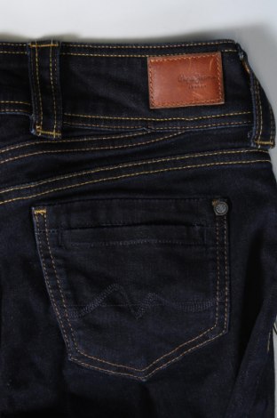 Γυναικείο Τζίν Pepe Jeans, Μέγεθος S, Χρώμα Μπλέ, Τιμή 80,66 €