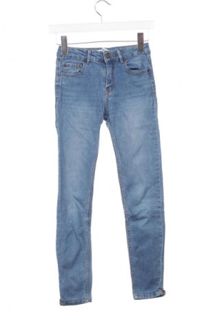 Damskie jeansy Pull&Bear, Rozmiar XS, Kolor Niebieski, Cena 37,99 zł