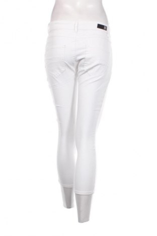 Damen Jeans Saint Tropez, Größe M, Farbe Weiß, Preis € 13,49