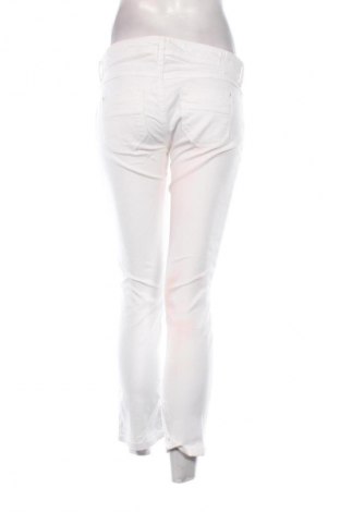 Damen Jeans Street One, Größe M, Farbe Weiß, Preis € 28,99