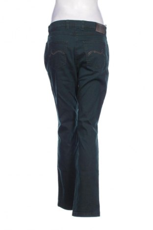 Damen Jeans Toni, Größe M, Farbe Grün, Preis € 14,99