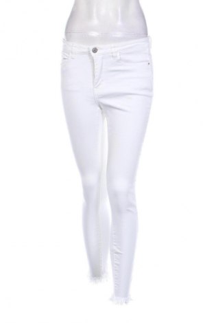 Damen Jeans VILA, Größe S, Farbe Weiß, Preis 12,49 €