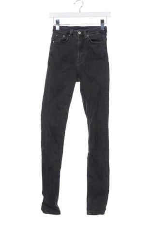 Damen Jeans Weekday, Größe XS, Farbe Schwarz, Preis € 28,99