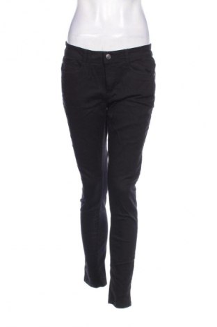 Damen Jeans Yessica, Größe M, Farbe Schwarz, Preis 10,49 €