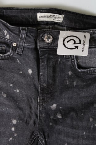 Damskie jeansy Zara, Rozmiar XS, Kolor Szary, Cena 86,99 zł