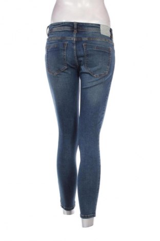 Damen Jeans Zara, Größe S, Farbe Blau, Preis 8,99 €