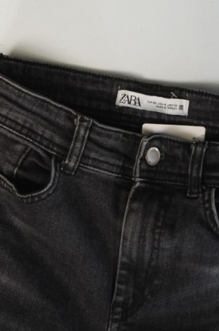 Damskie jeansy Zara, Rozmiar S, Kolor Czarny, Cena 43,99 zł