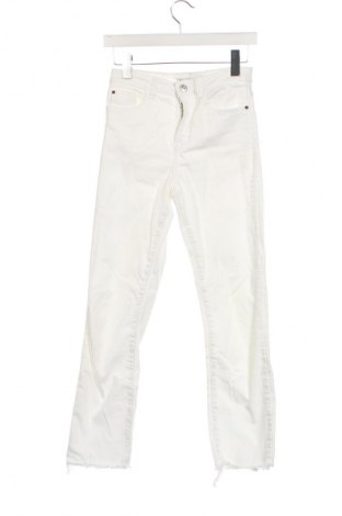 Damen Jeans Zara, Größe XS, Farbe Weiß, Preis 13,80 €