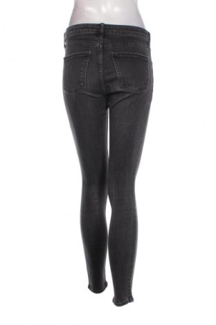 Damen Jeans Zara, Größe M, Farbe Grau, Preis 9,99 €