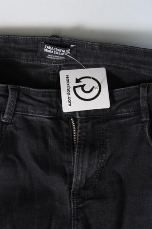 Damskie jeansy Zara Trafaluc, Rozmiar M, Kolor Czarny, Cena 43,99 zł