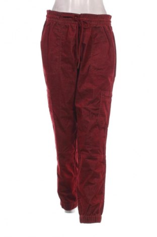 Damen Cordhose Cecil, Größe L, Farbe Rot, Preis € 17,49