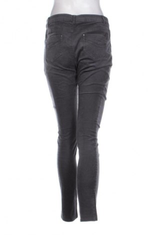 Damen Cordhose Hallhuber, Größe M, Farbe Grau, Preis 24,49 €