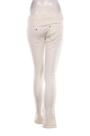 Damen Cordhose Terranova, Größe L, Farbe Weiß, Preis 4,99 €