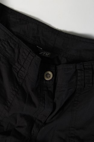 Pantaloni scurți de femei F&F, Mărime M, Culoare Negru, Preț 38,99 Lei