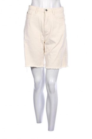 Damen Shorts Missguided, Größe S, Farbe Ecru, Preis 13,99 €