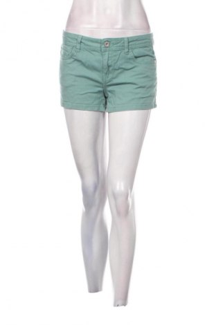 Damen Shorts ONLY, Größe M, Farbe Grün, Preis 13,99 €