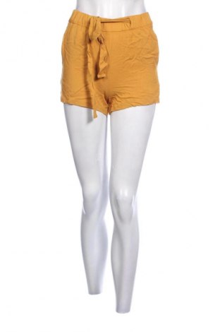 Damen Shorts Pull&Bear, Größe S, Farbe Gelb, Preis € 9,99