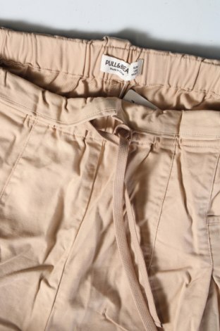 Damen Shorts Pull&Bear, Größe L, Farbe Beige, Preis 9,99 €