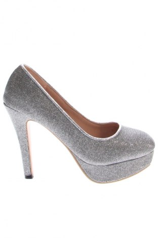 Damenschuhe, Größe 39, Farbe Silber, Preis € 14,49