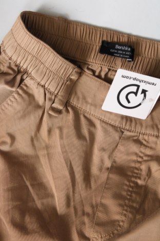 Damenhose Bershka, Größe M, Farbe Beige, Preis 10,49 €