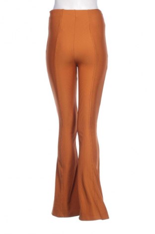 Damenhose Bershka, Größe S, Farbe Orange, Preis 20,49 €